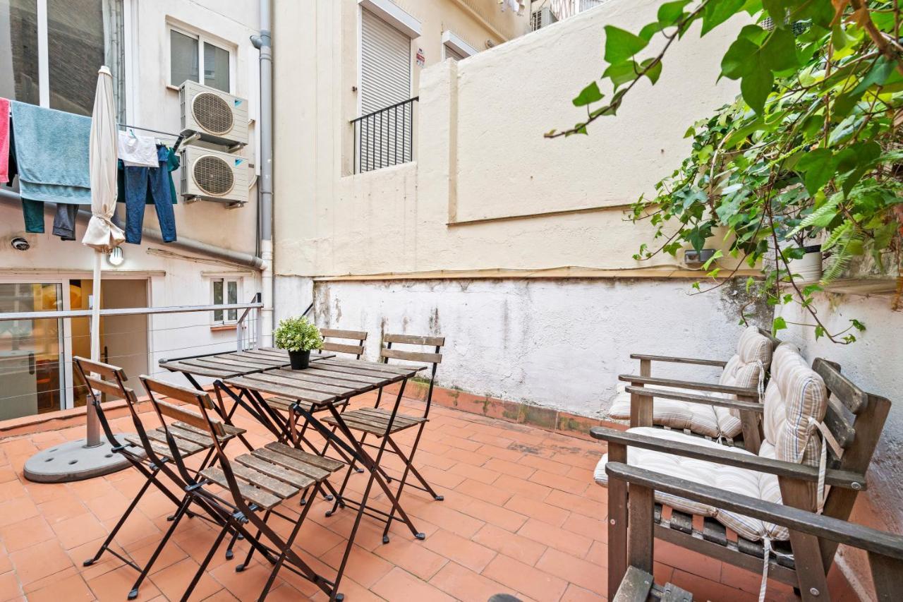 Flateli Poble Sec Lägenhet Barcelona Exteriör bild